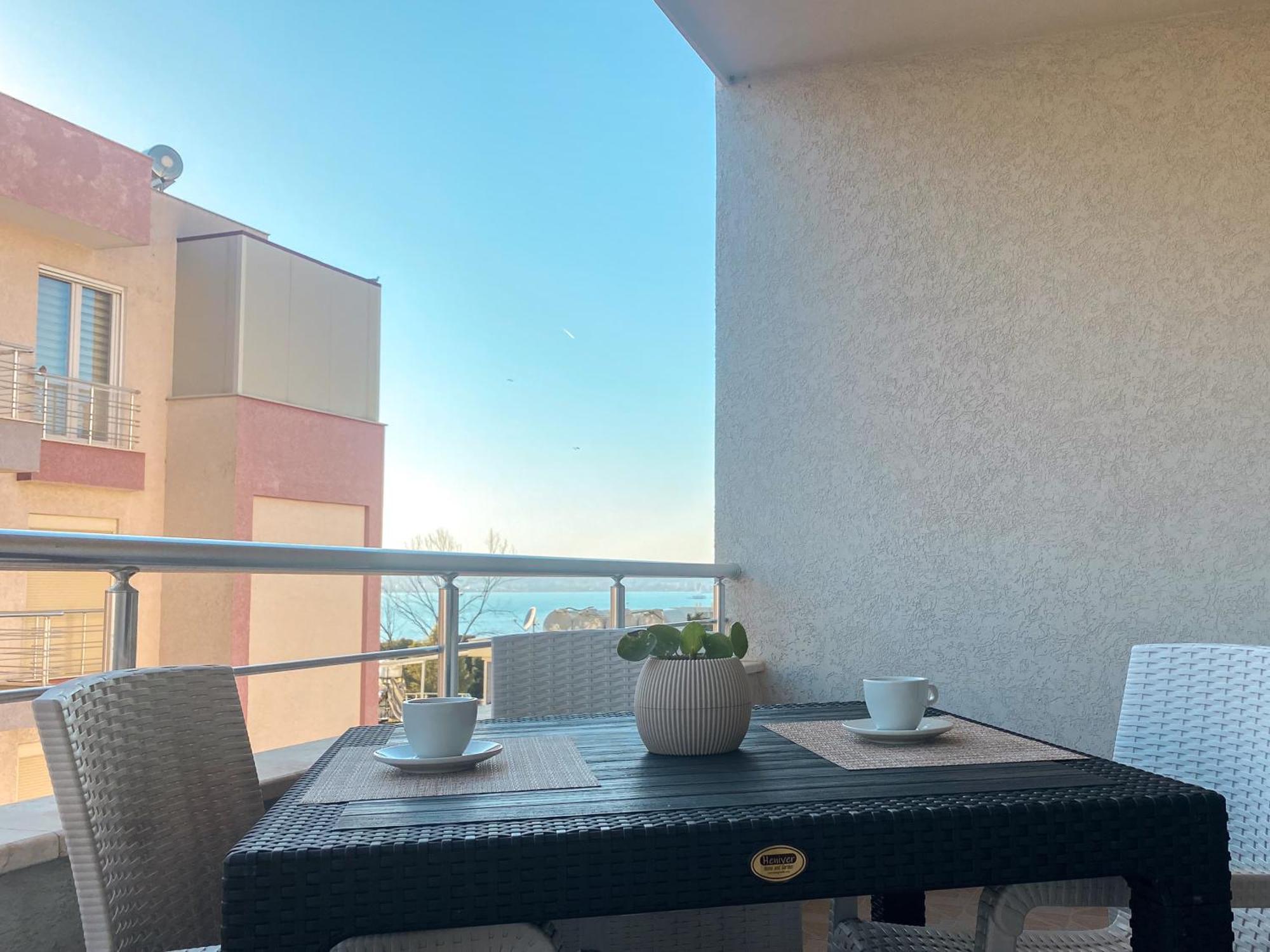 Lunasol Seaside Apartments Драч Екстериор снимка